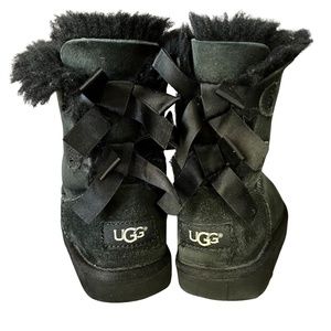 UGG | BAILEY BOW II BOOTS | PULL ON | BLACK |WOOL LINED | TODDLER GIRL | SIZE 11